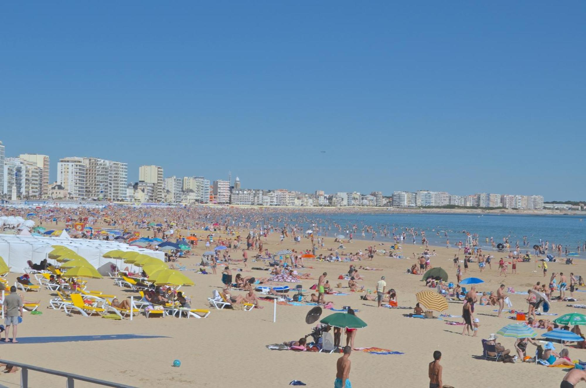 Appartements Front De Mer Sables D'Olonne Ле-Сабль-д'Олонн Екстер'єр фото