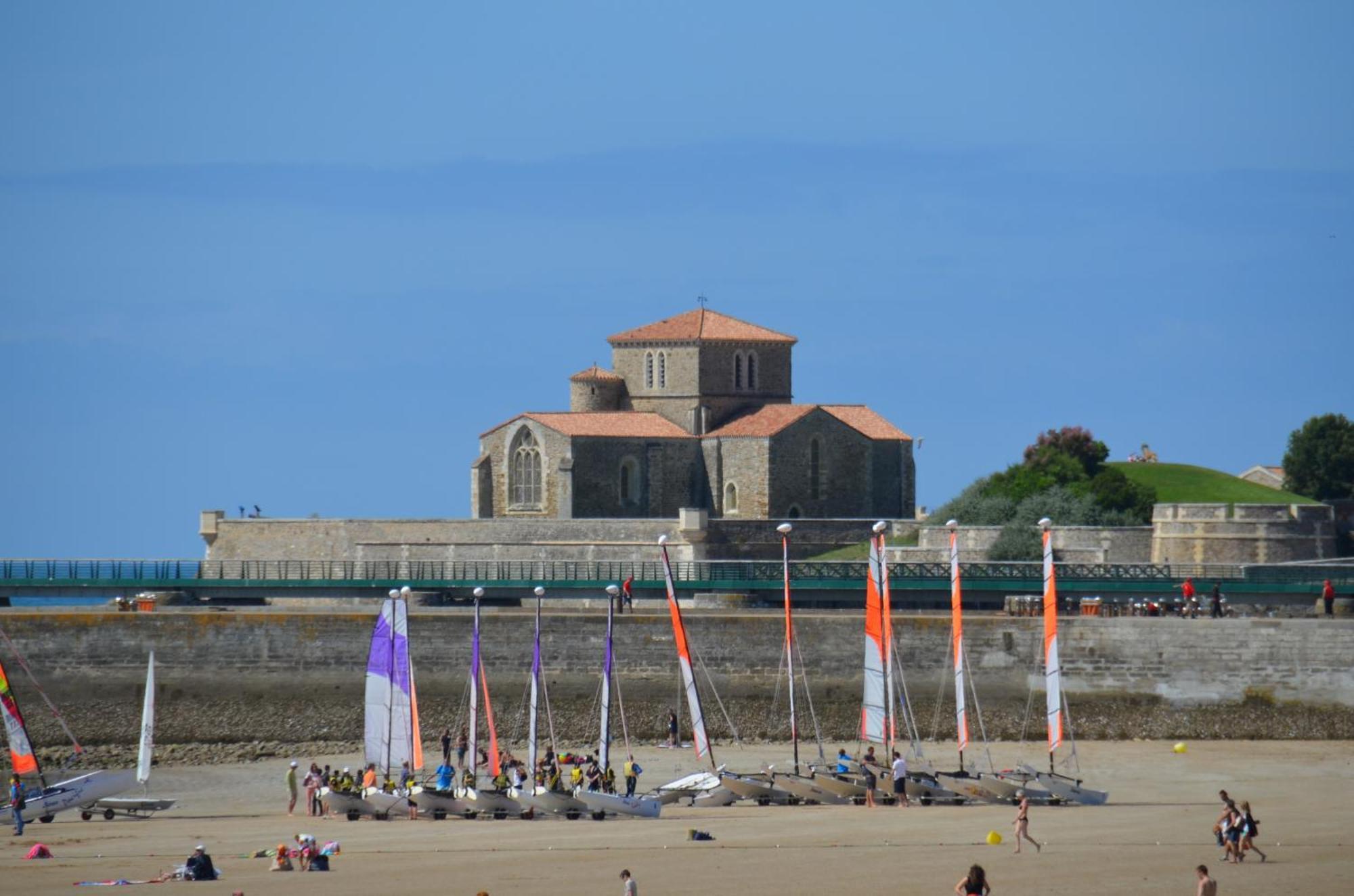 Appartements Front De Mer Sables D'Olonne Ле-Сабль-д'Олонн Екстер'єр фото