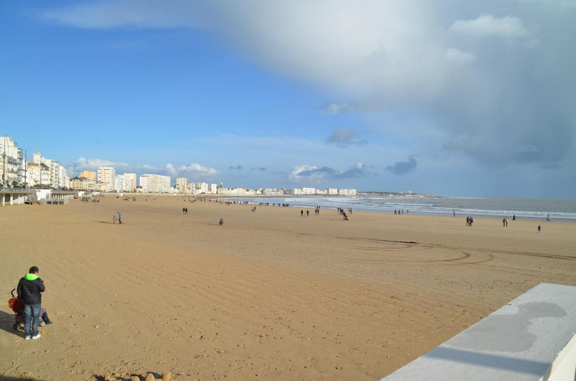 Appartements Front De Mer Sables D'Olonne Ле-Сабль-д'Олонн Екстер'єр фото